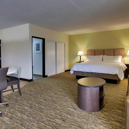 Candlewood Suites - Wichita East By Ihg Экстерьер фото