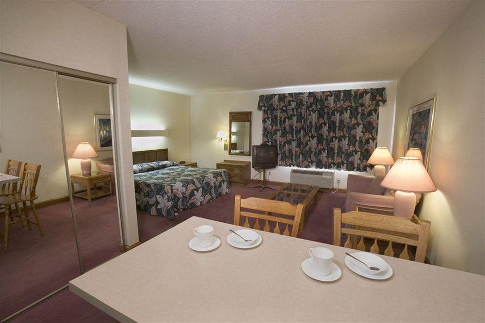 Candlewood Suites - Wichita East By Ihg Экстерьер фото