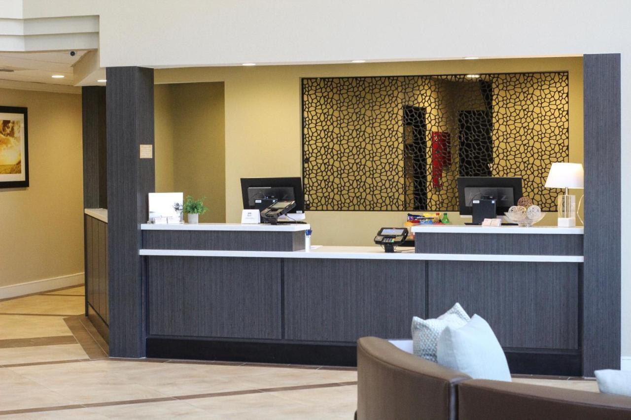 Candlewood Suites - Wichita East By Ihg Экстерьер фото
