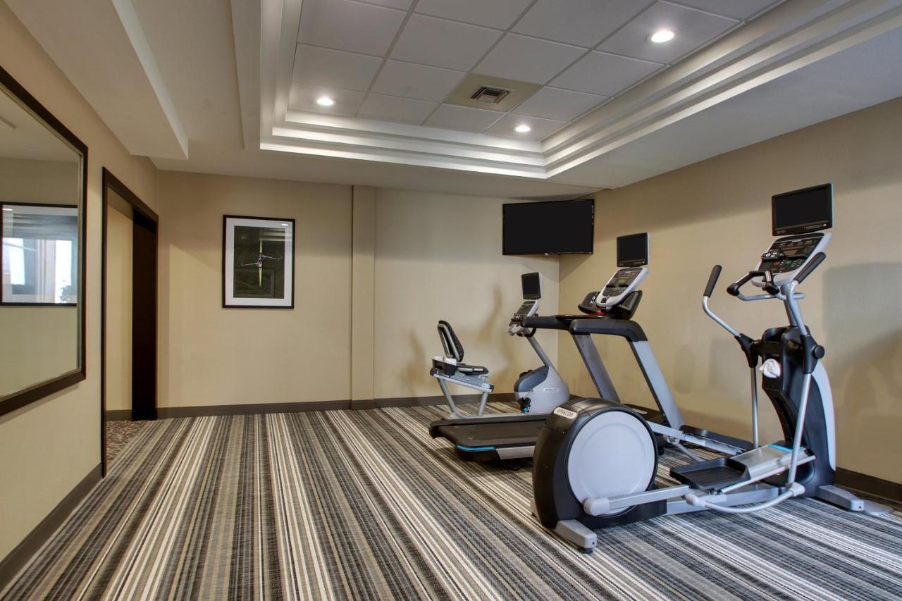 Candlewood Suites - Wichita East By Ihg Экстерьер фото