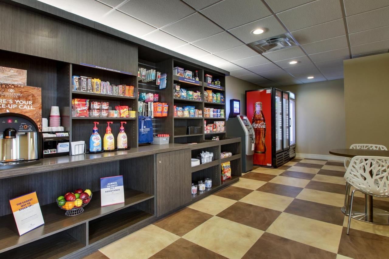 Candlewood Suites - Wichita East By Ihg Экстерьер фото