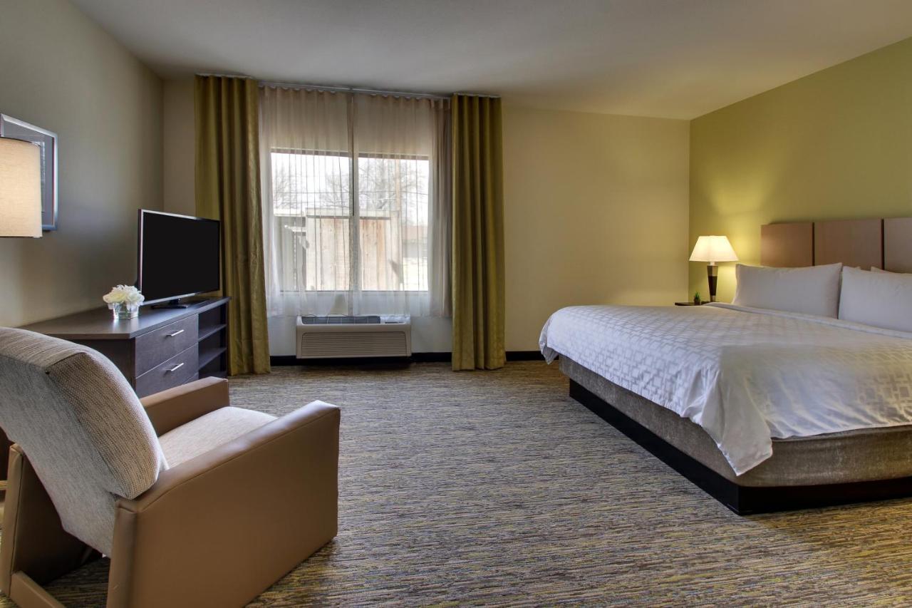 Candlewood Suites - Wichita East By Ihg Экстерьер фото