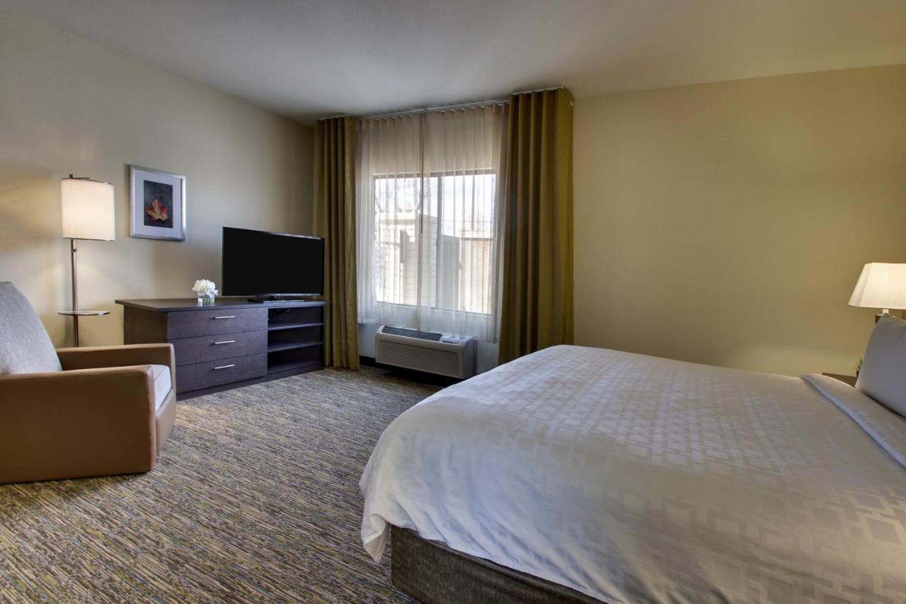 Candlewood Suites - Wichita East By Ihg Экстерьер фото